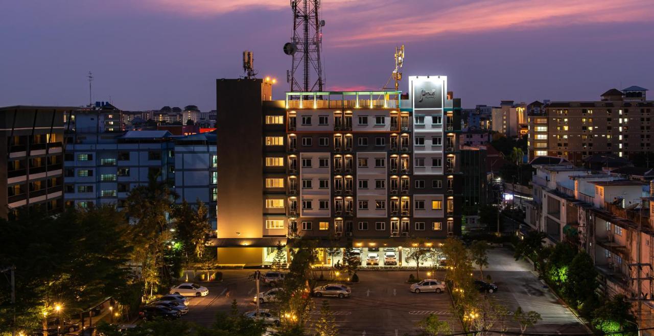 The Proud Exclusive Hotel-Sha Plus Накхон Патом Екстериор снимка